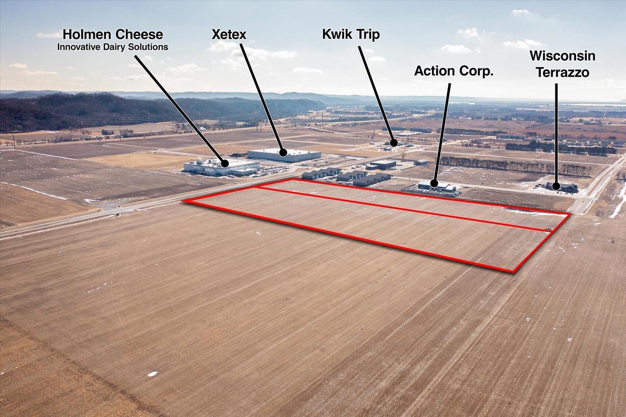 Schaller Blvd, Holmen, WI 54636