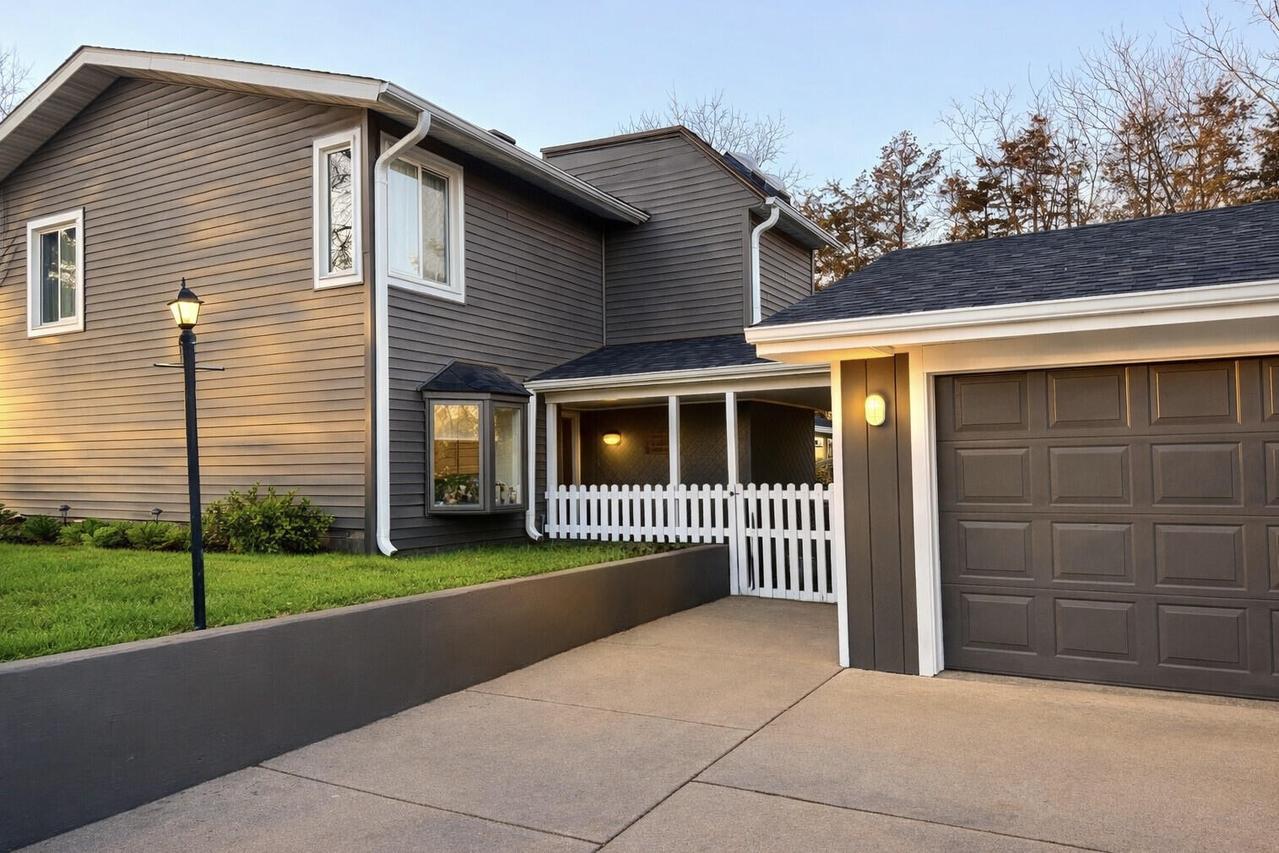 N3432 Beach Rd, Geneva, WI 53147