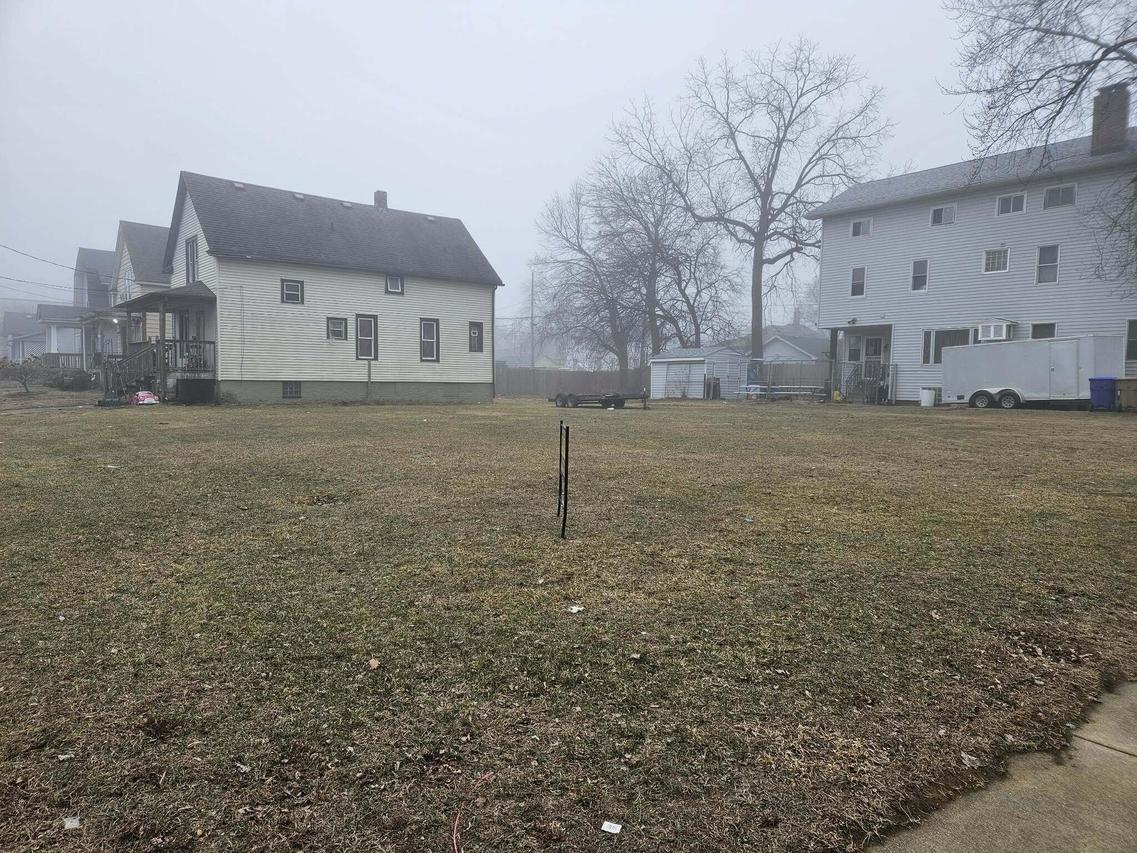 6404 11th Ave, Kenosha, WI 53143