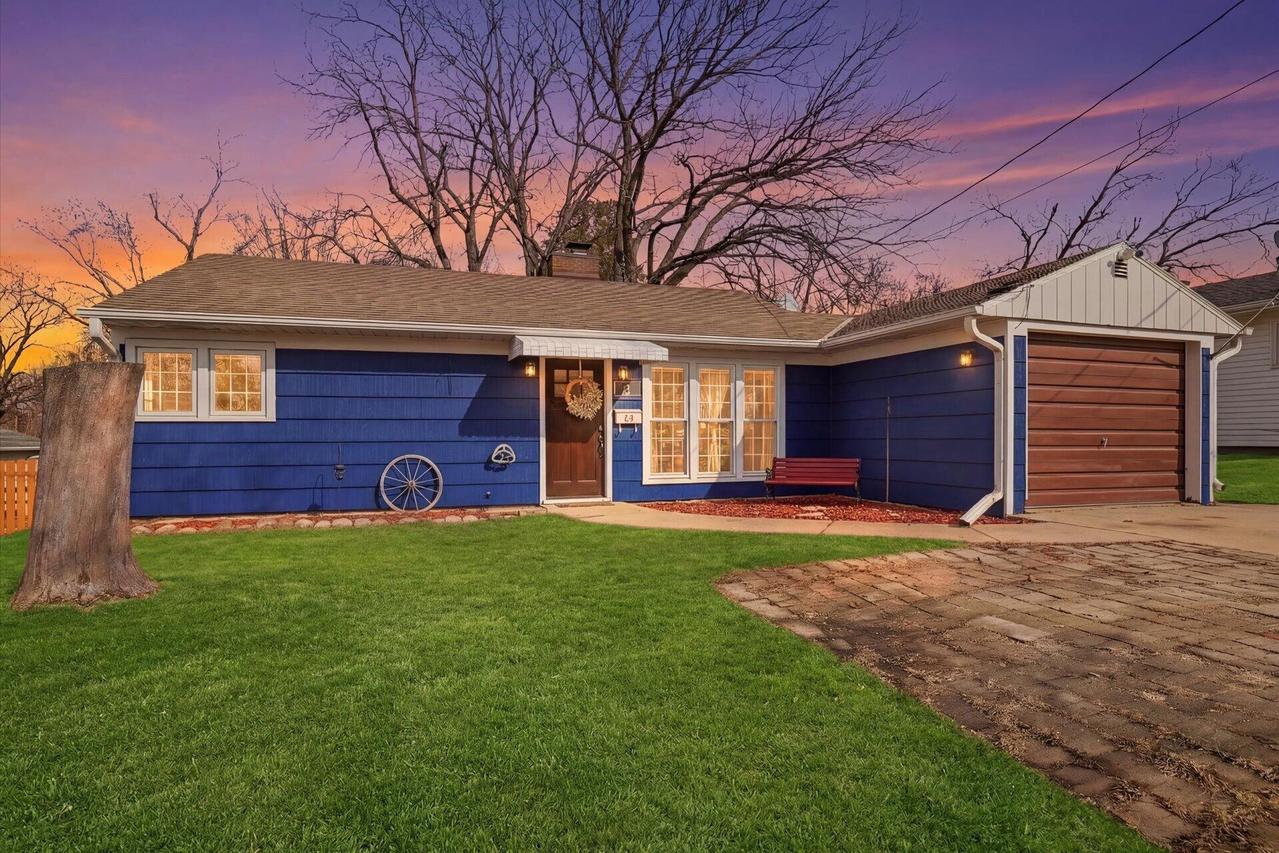 1011 Aurora St, Waukesha, WI 53186