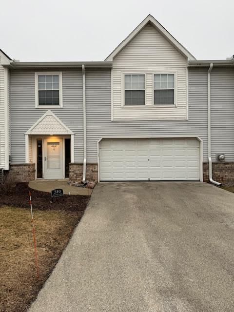 340 Jennifer Ln, Brookfield, WI 53045