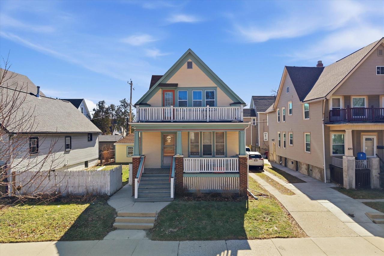 313 E Oklahoma Ave #A, Milwaukee, WI 53207