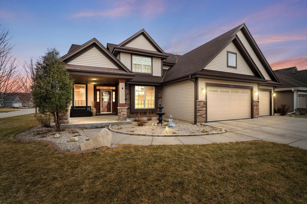 21611 N Weather Edge Cir, Lannon, WI 53046