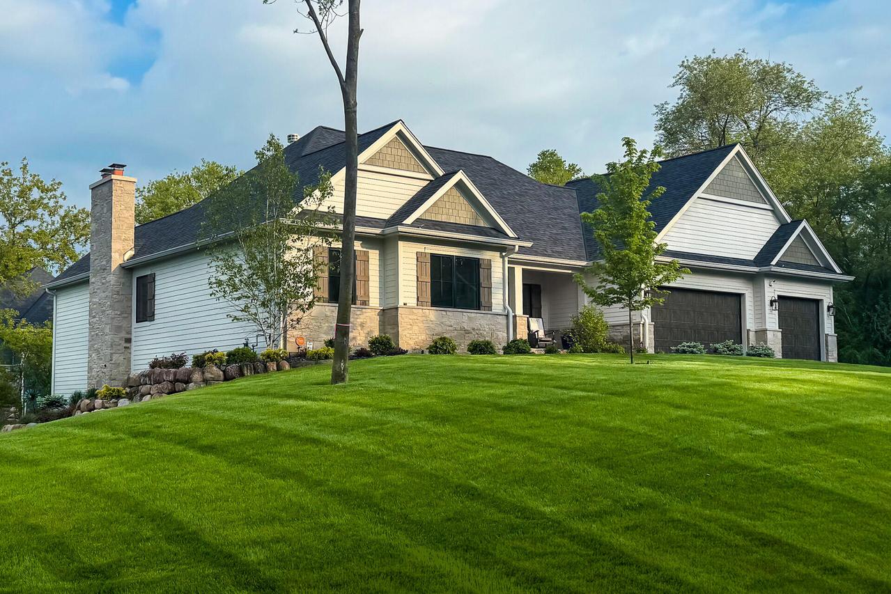 1260 Deer Ct #38-46, Geneva, WI 53147