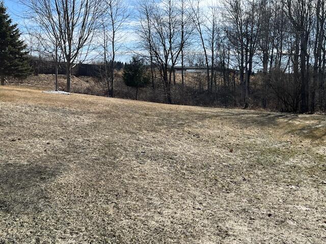 1101 Mahogany Ct, Two Rivers, WI 54241