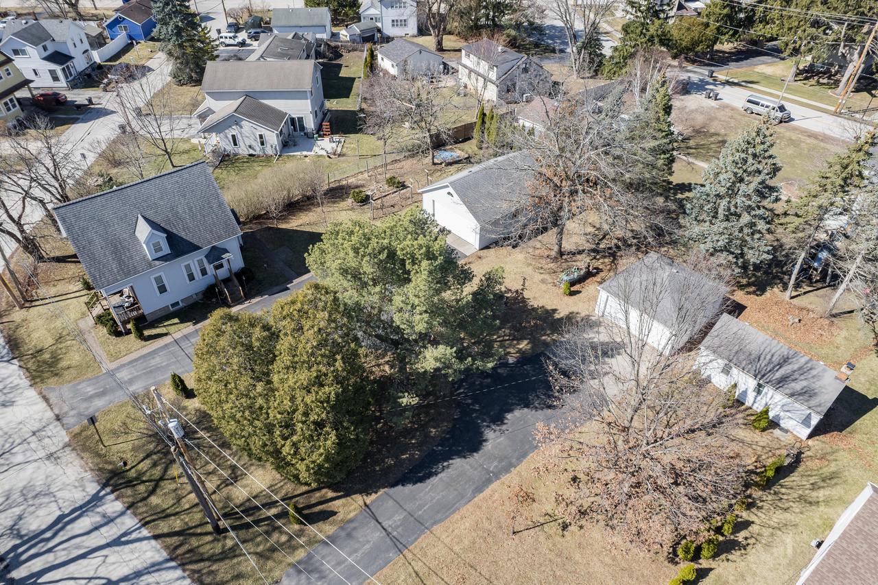 11458 W Church St, Franklin, WI 53132