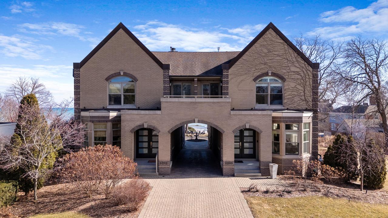 2202 N Terrace Ave, Milwaukee, WI 53202