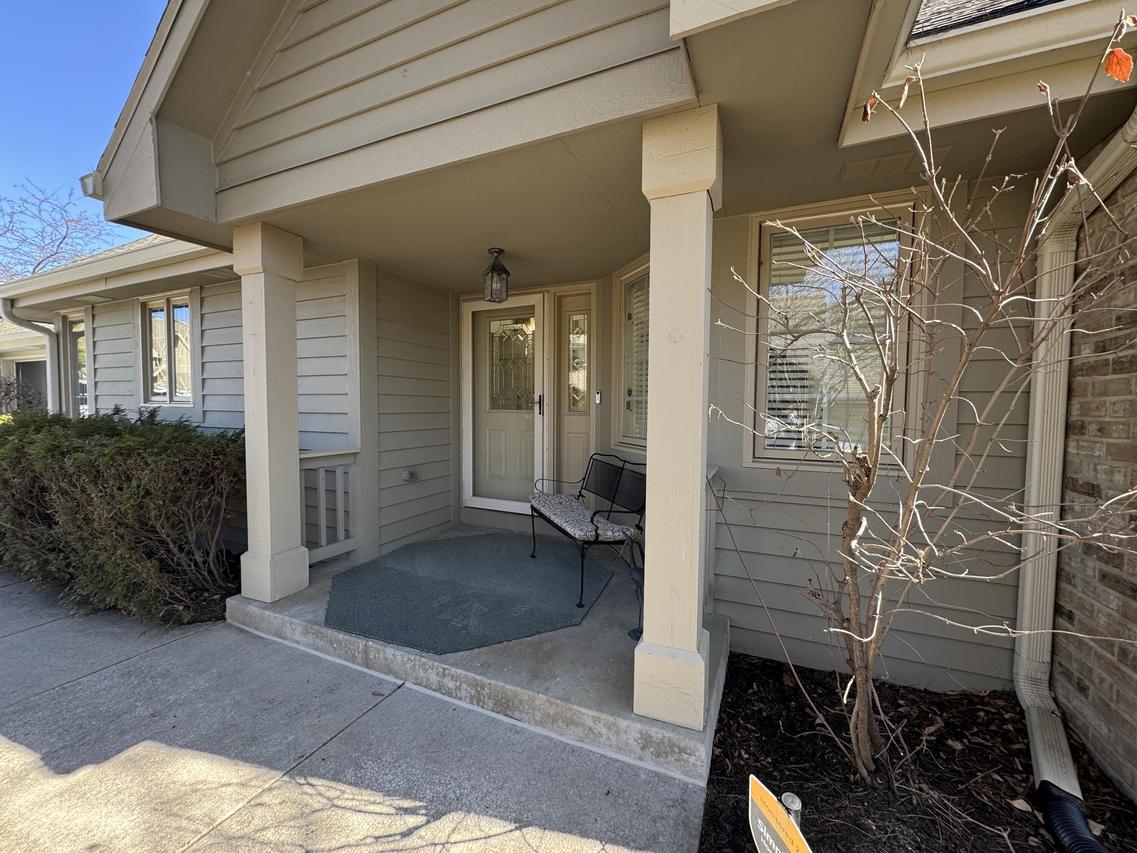 N21W24305 Cumberland Dr #38N, Pewaukee, WI 53072