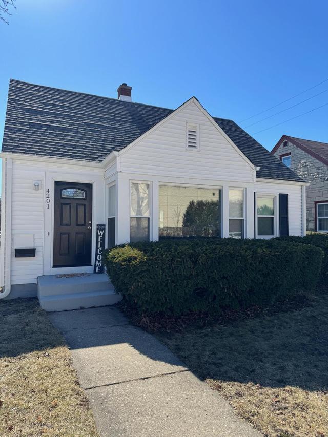 4201 W Ruby Ave, Milwaukee, WI 53209
