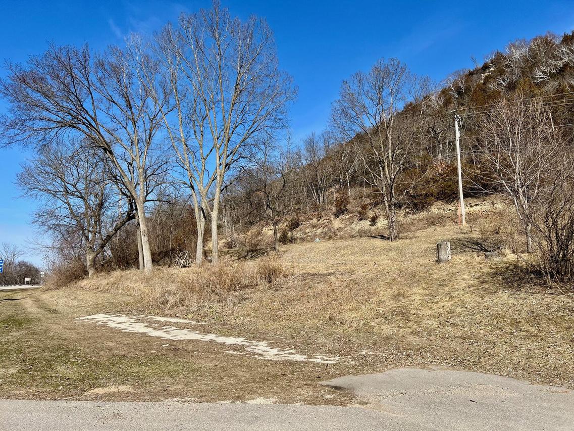 190 Pine St, Ferryville, WI 54628