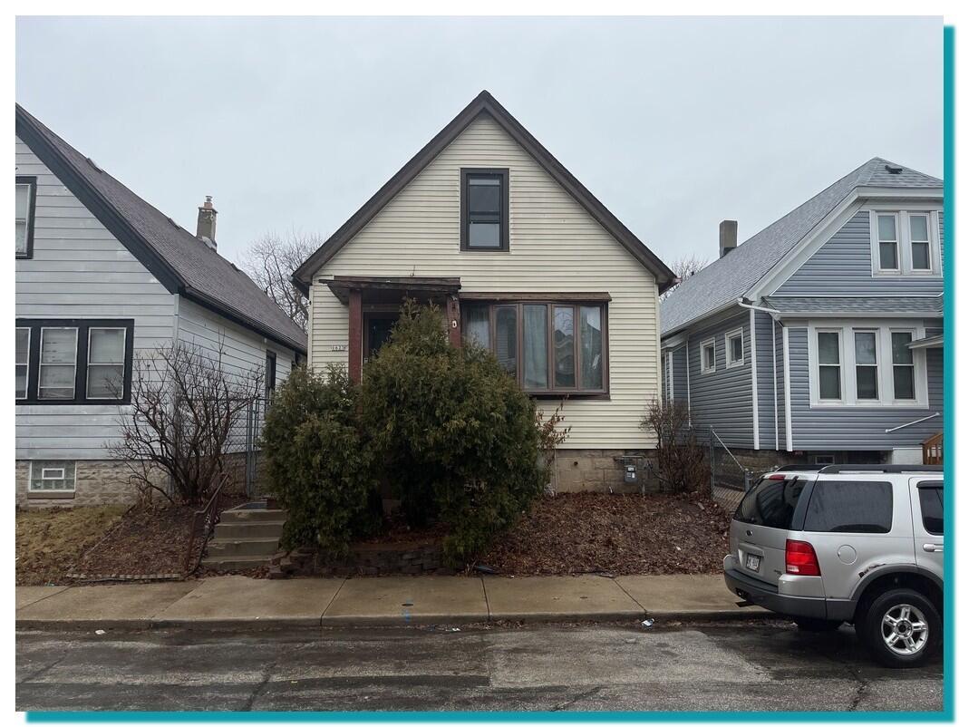 1623 N 24th Pl, Milwaukee, WI 53205