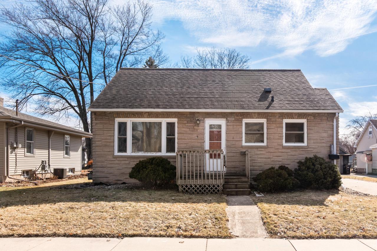 313 E Coolidge Ave, Appleton, WI 54915