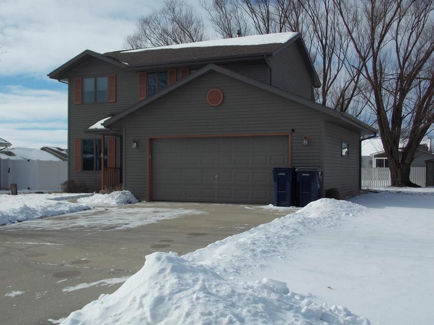 3312 Aurora Ln, Janesville, WI 53548