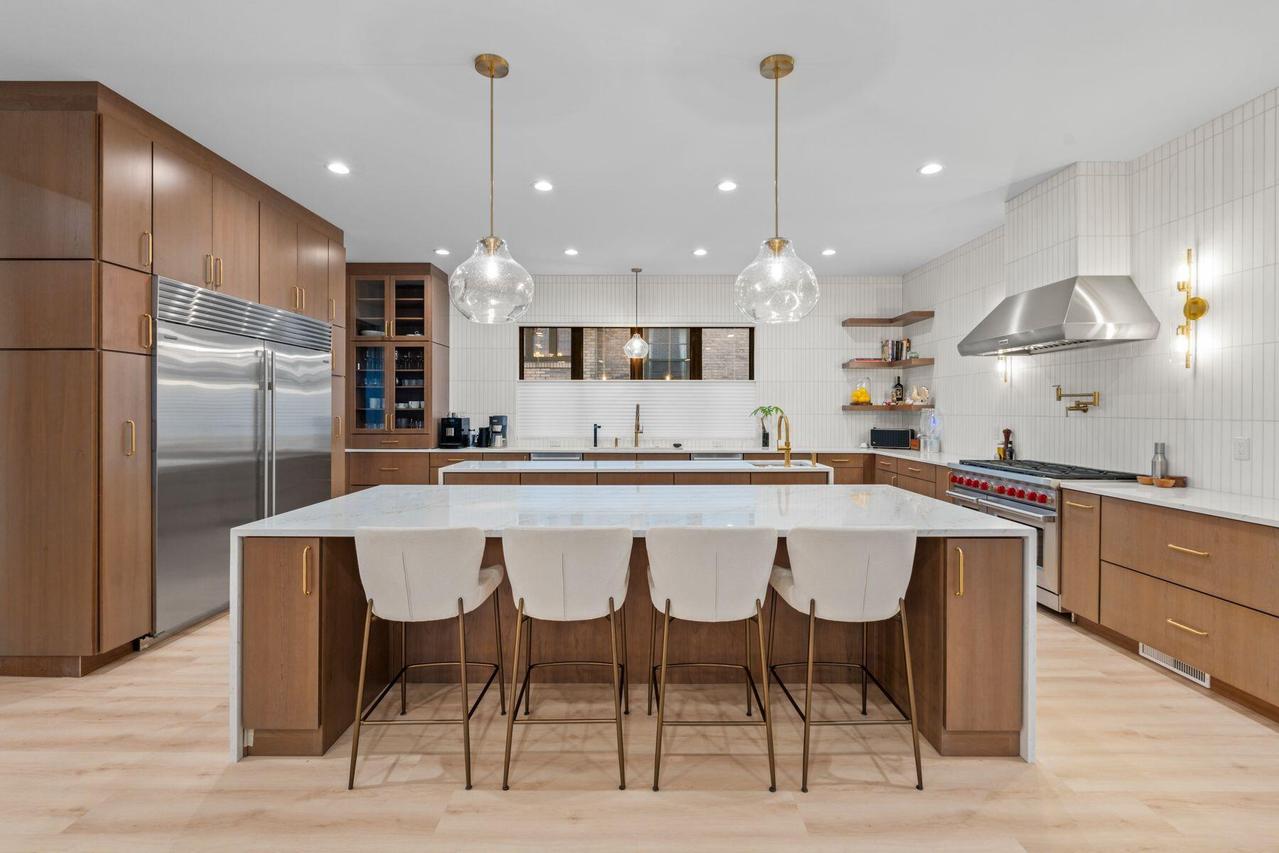 2409 N Terrace Ave, Milwaukee, WI 53202