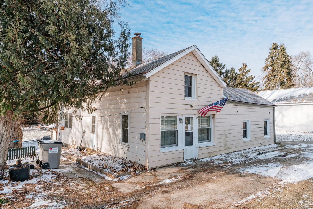 N6335 County Rd., Concord, WI 53066