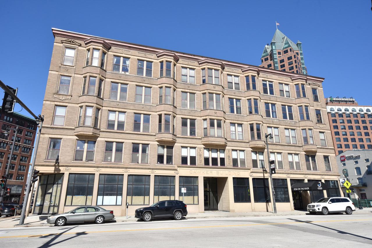 108 W Wells St #4C, Milwaukee, WI 53203