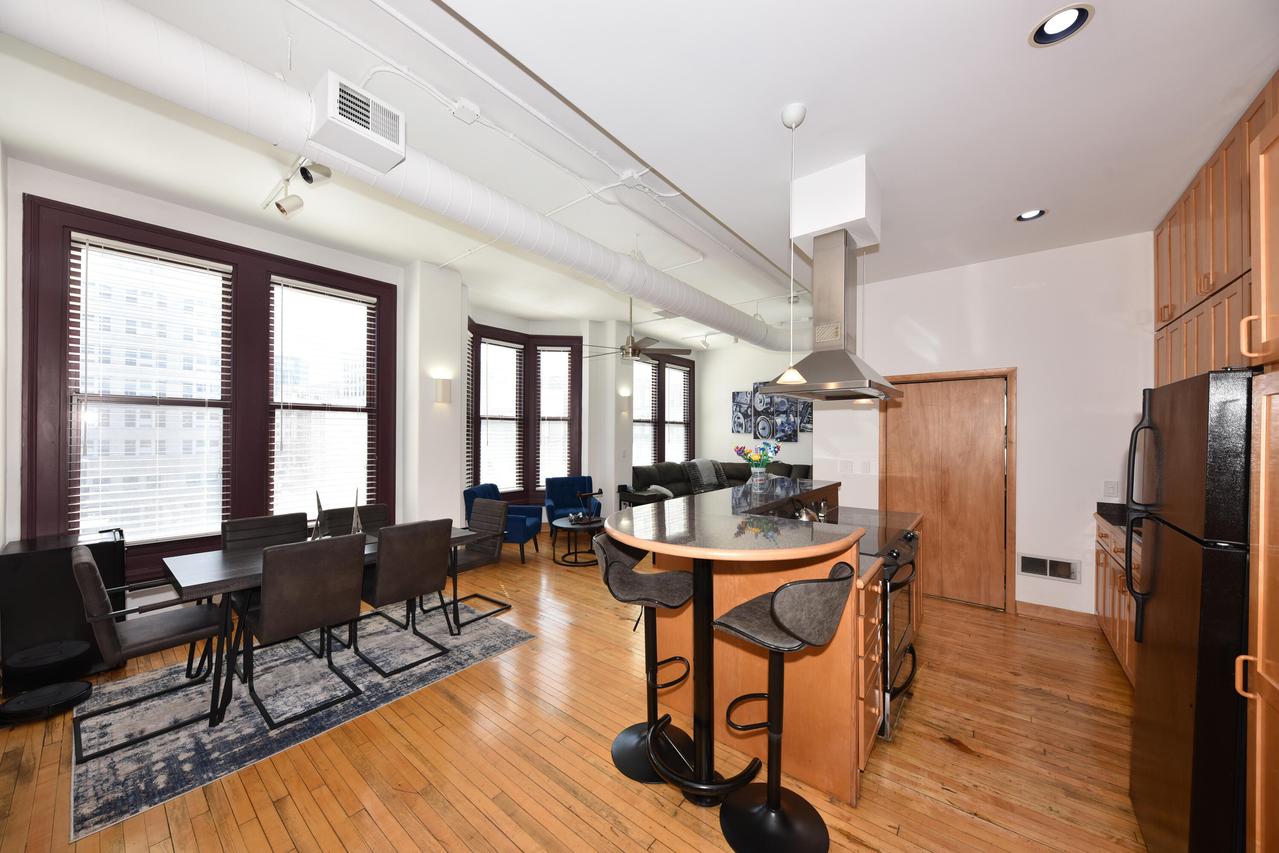 108 W Wells St #4C, Milwaukee, WI 53203