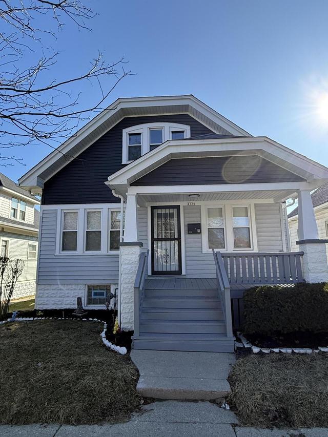 4324 N 14th St, Milwaukee, WI 53209