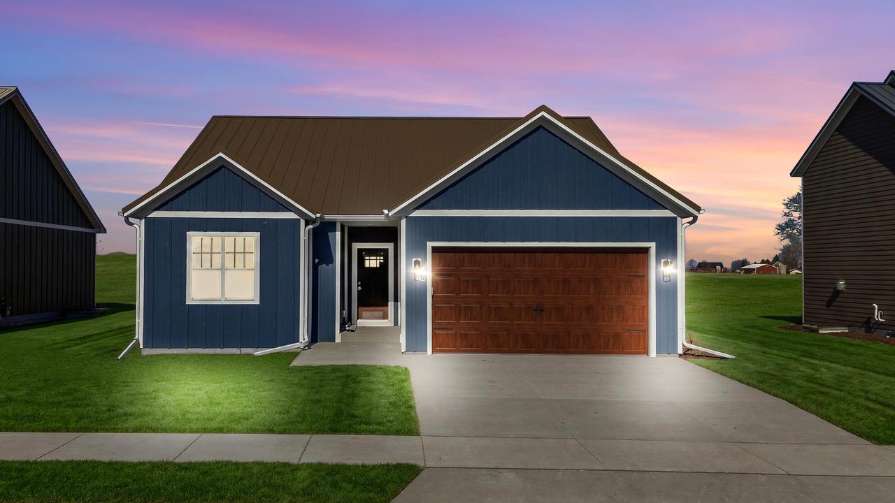 126 Luxembourg Brotherhood Blvd, Belgium, WI 53004