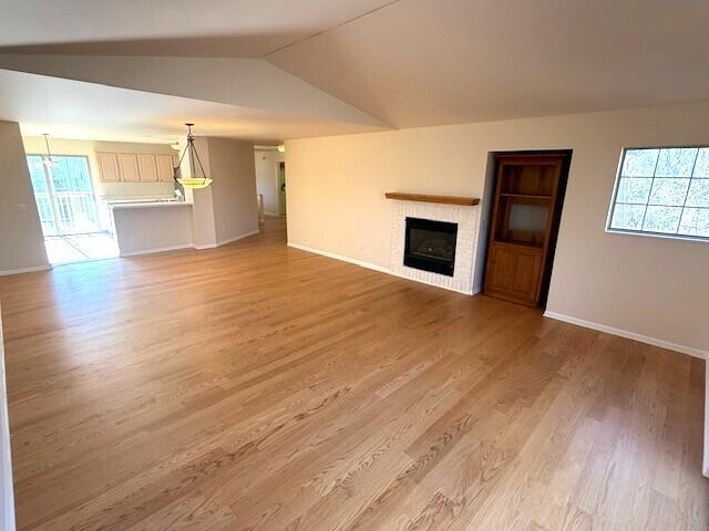 500 S Edwards Blvd #21, Lake Geneva, WI 53147