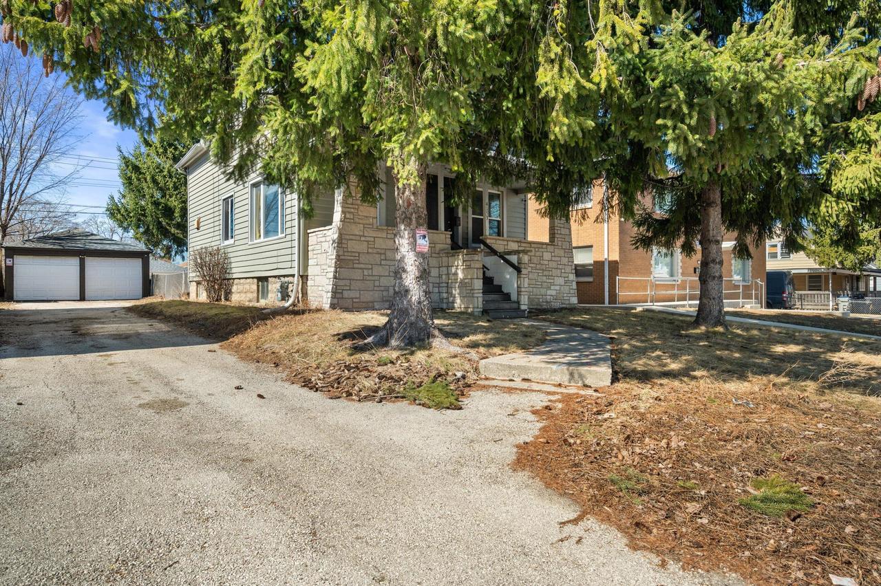 4153 N 60th St, Milwaukee, WI 53216