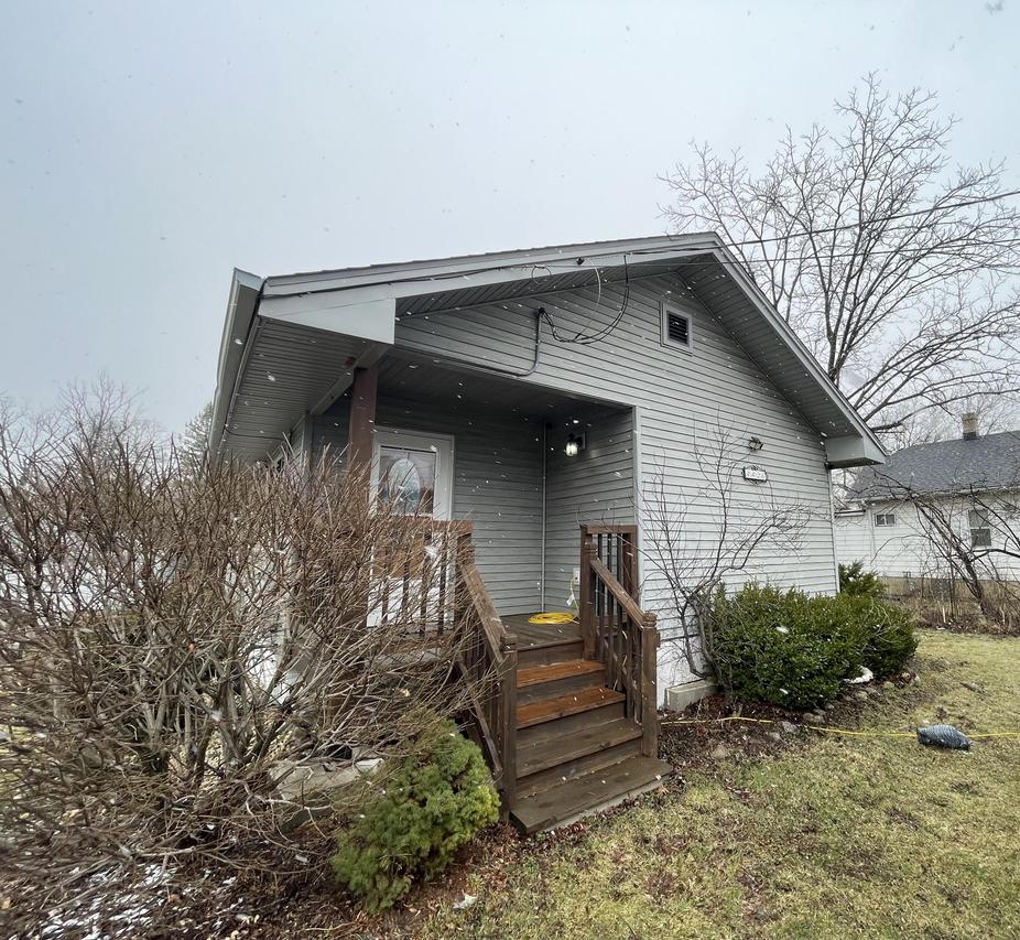 4226 Northwestern Ave, Mount Pleasant, WI 53405