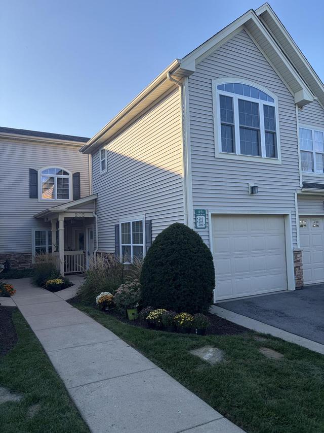 1151 E Townline Rd #205, Lake Geneva, WI 53147