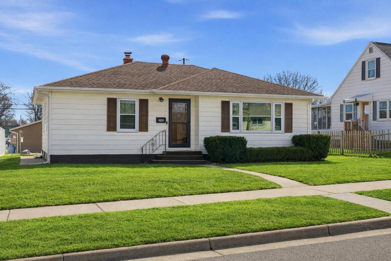 2140 Denton St, La Crosse, WI 54601