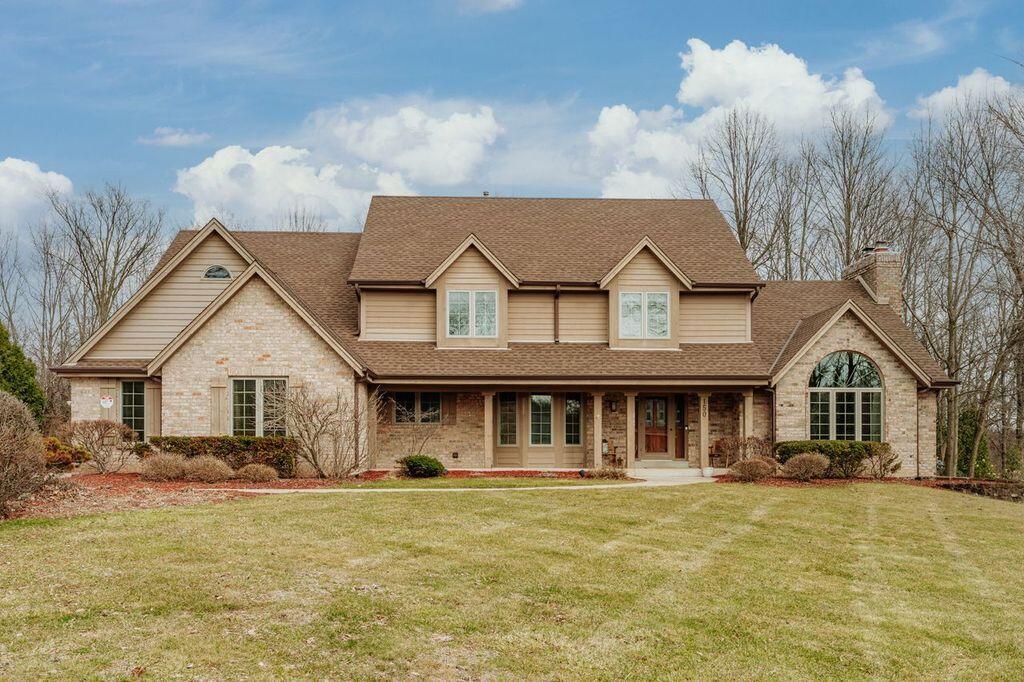 150 Bunker Hill, Brookfield, WI 53005