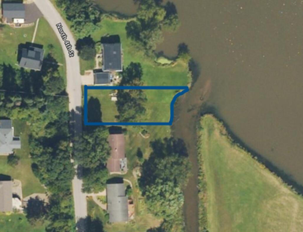 N 4th St, Galesville, WI 54630