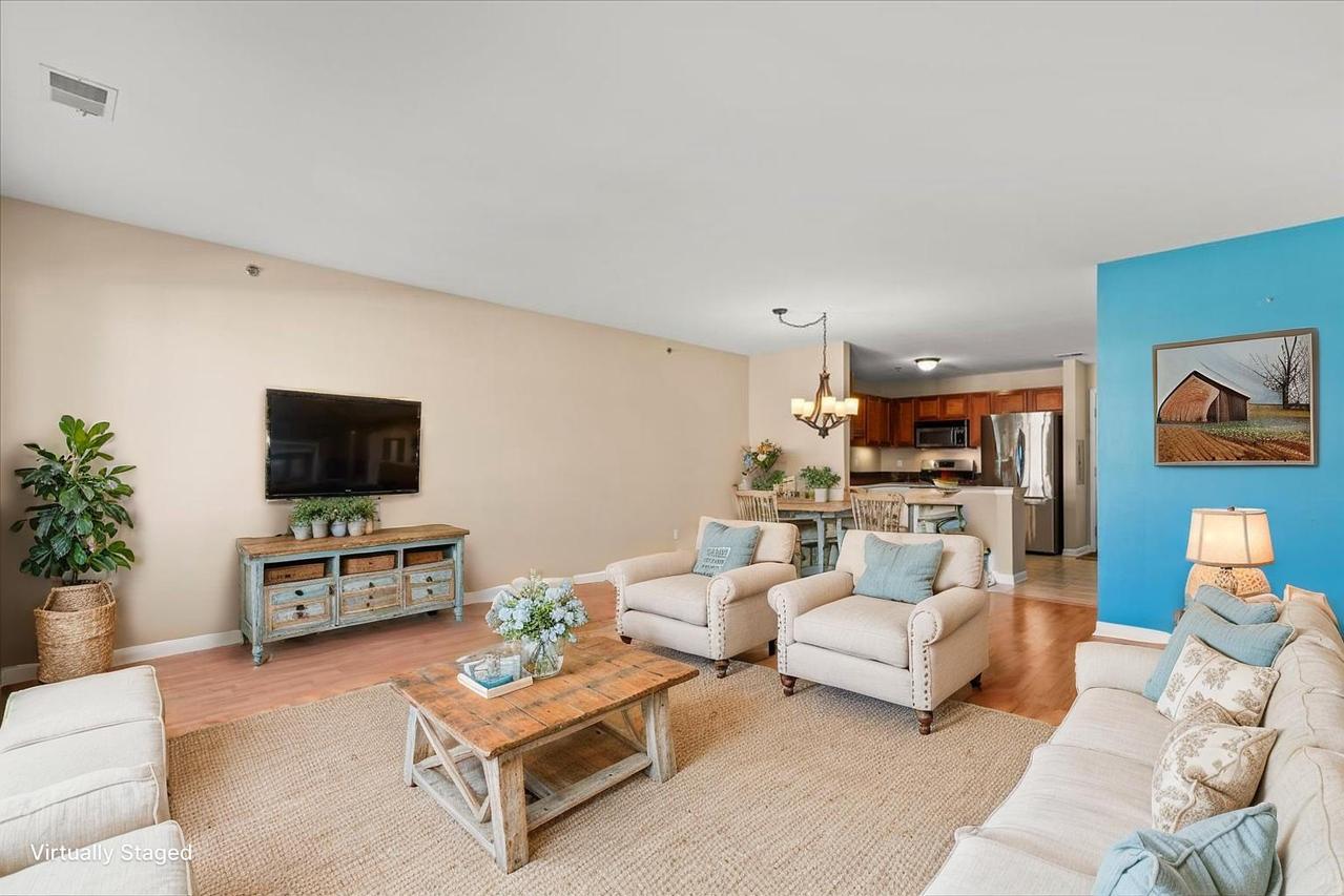 316 56th St #207, Kenosha, WI 53140