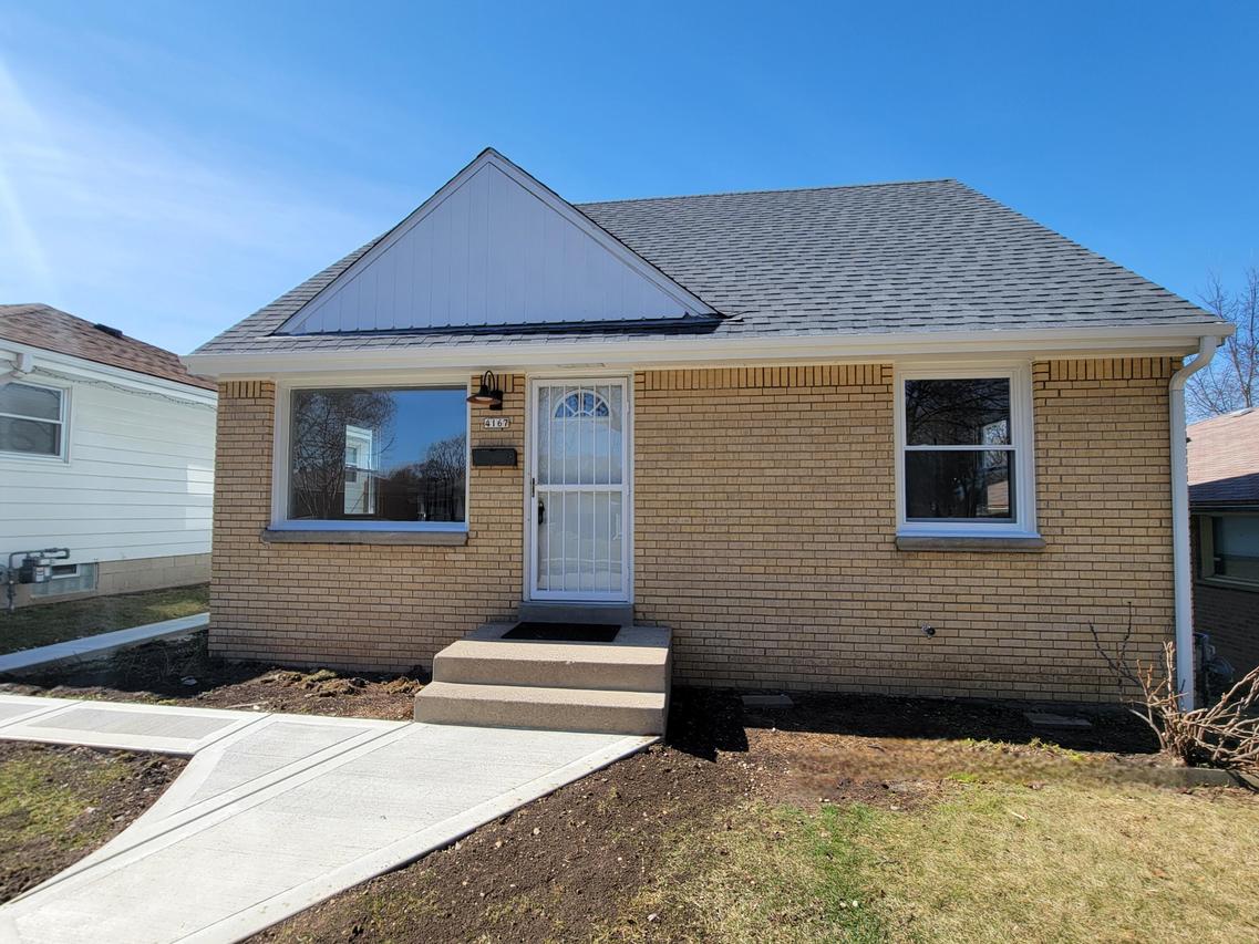 4167 N 70th St, Milwaukee, WI 53216