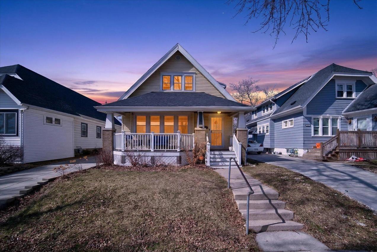 4149 N 19th St, Milwaukee, WI 53209