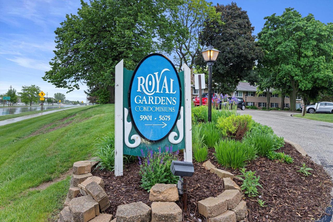 5675 W W Brown Deer Rd #207, Brown Deer, WI 53223