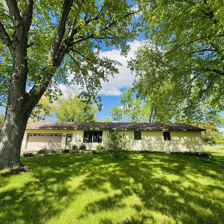 17645 Igloo Rd, Sparta, WI 54656