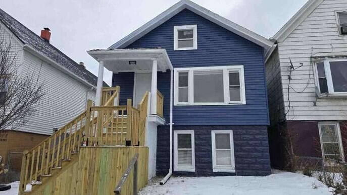 2322 S 15th Pl, Milwaukee, WI 53215