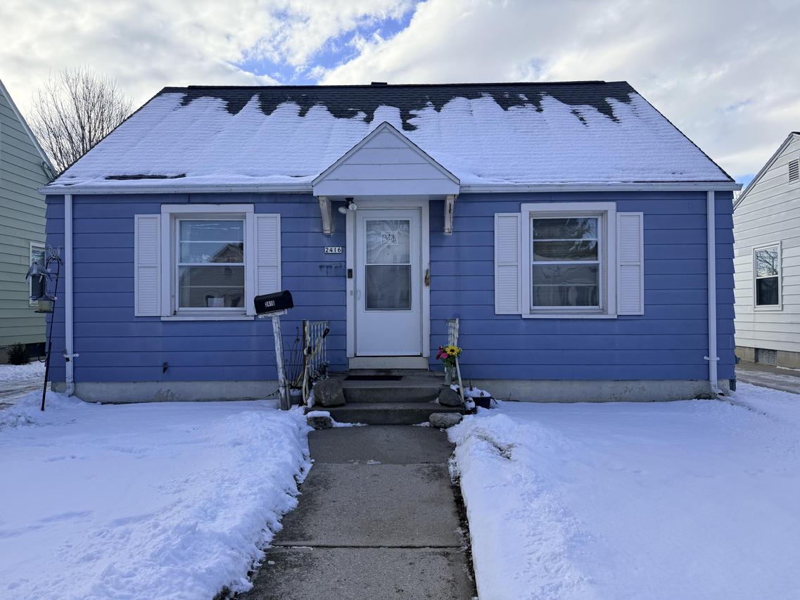 2416 N 22nd St, Sheboygan, WI 53083