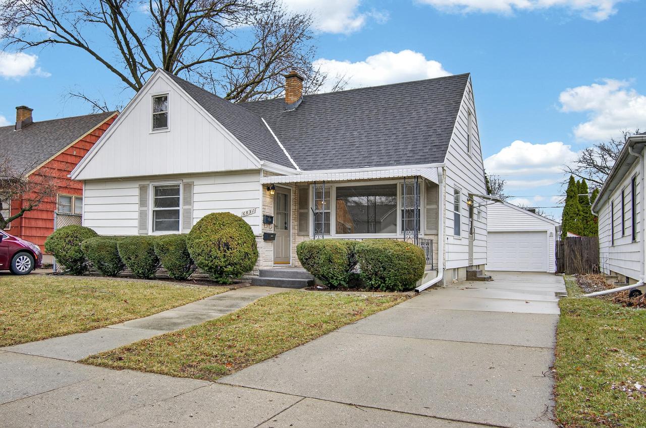 6531 44th Ave, Kenosha, WI 53142