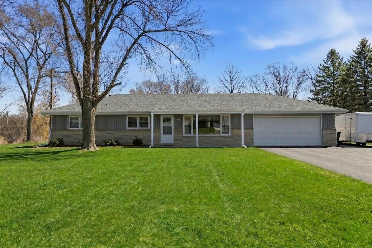 2330 S Sunny Slope Rd, New Berlin, WI 53151