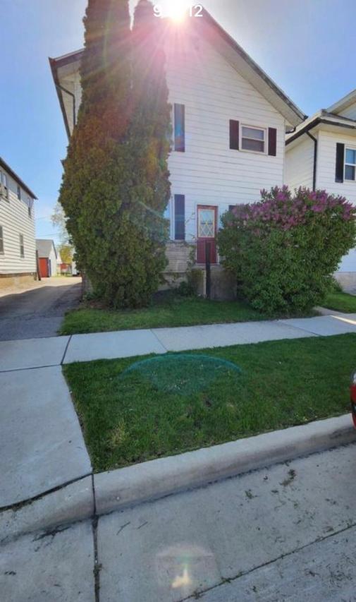 7547 22nd Ave, Kenosha, WI 53143