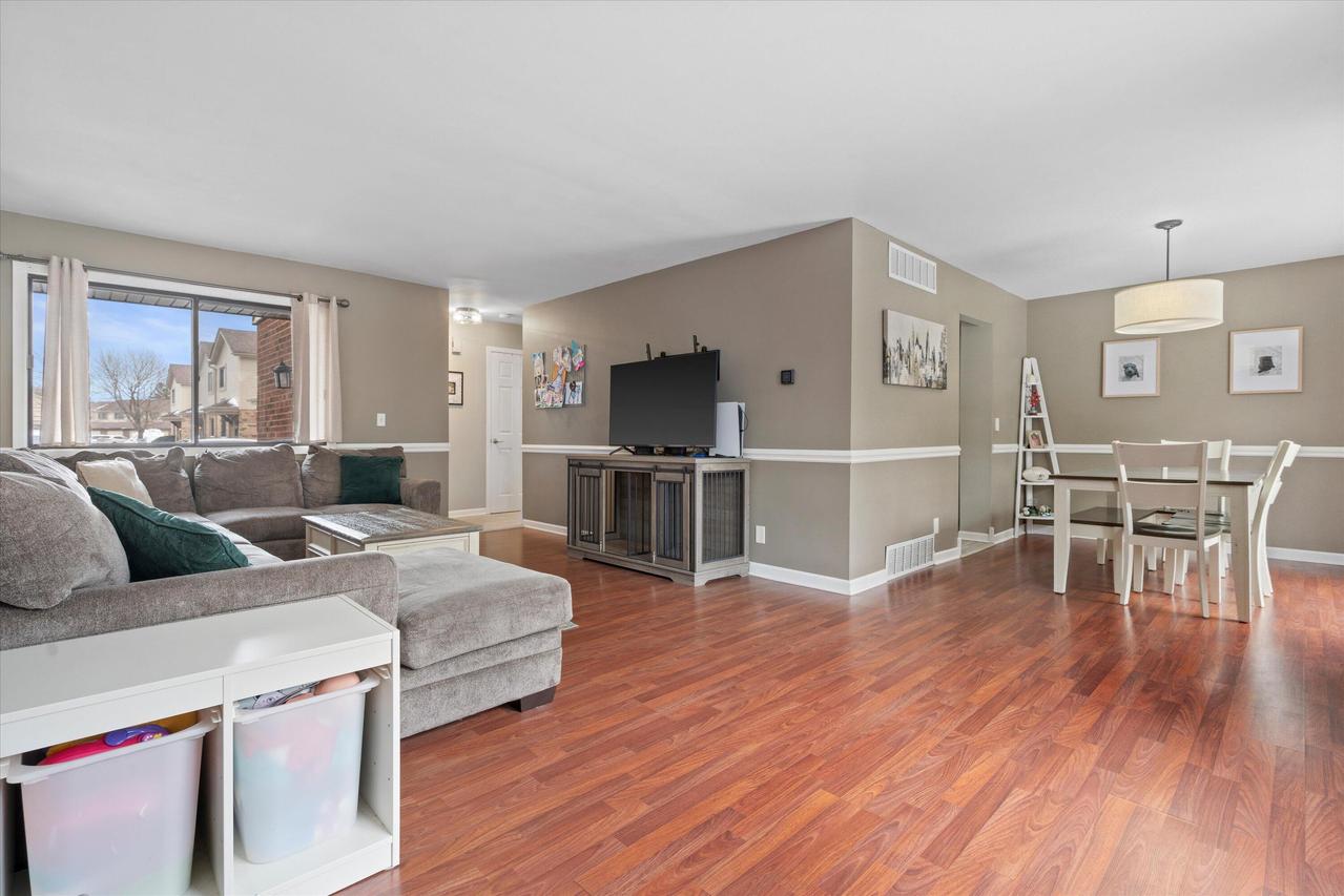 5835 Cambridge Cir #1, Mount Pleasant, WI 53406