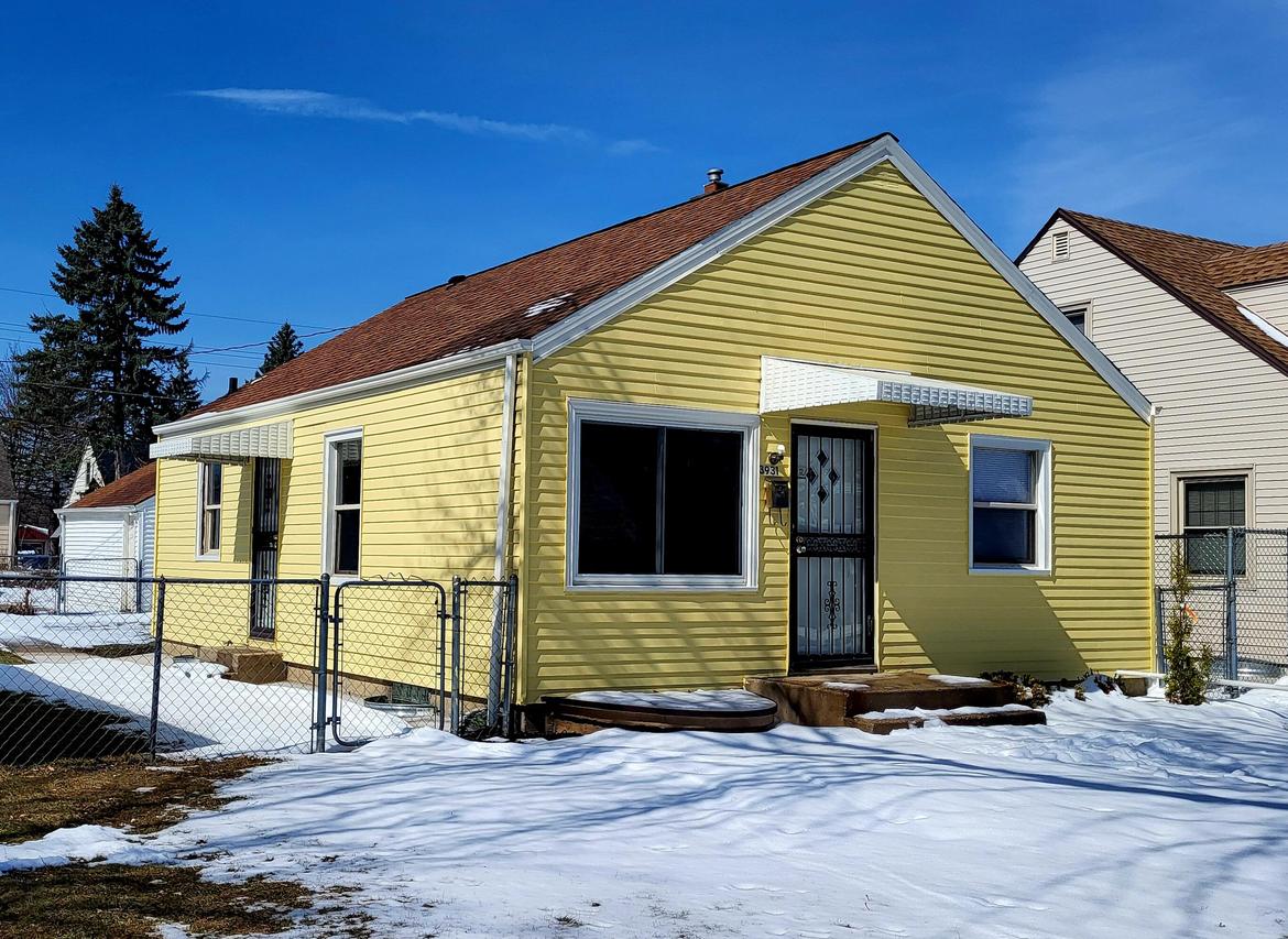 3931 N 70 Th St., Milwaukee, WI 53216