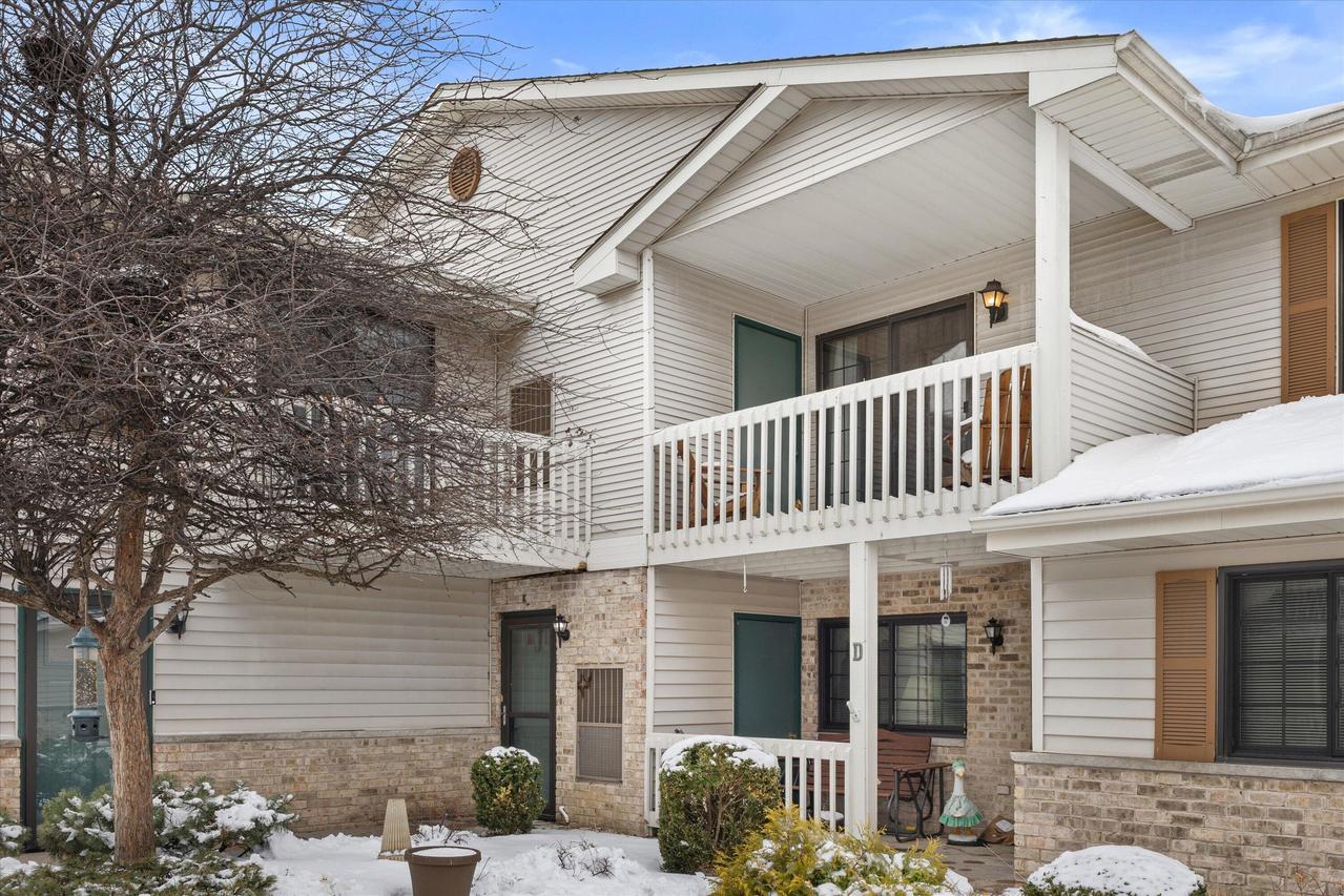 7203 98th Ave. #K, Kenosha, WI 53142