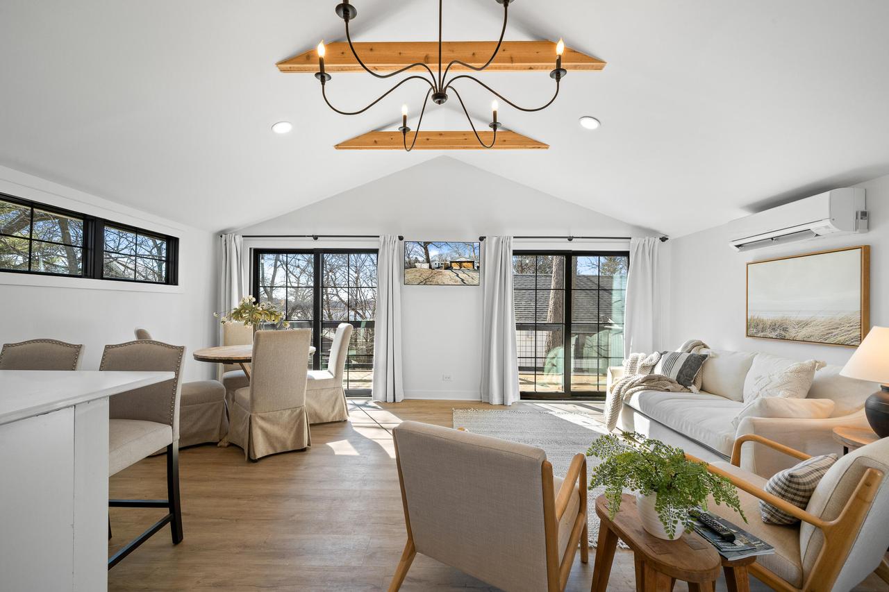 2804 Willow Point, Delavan, WI 53115