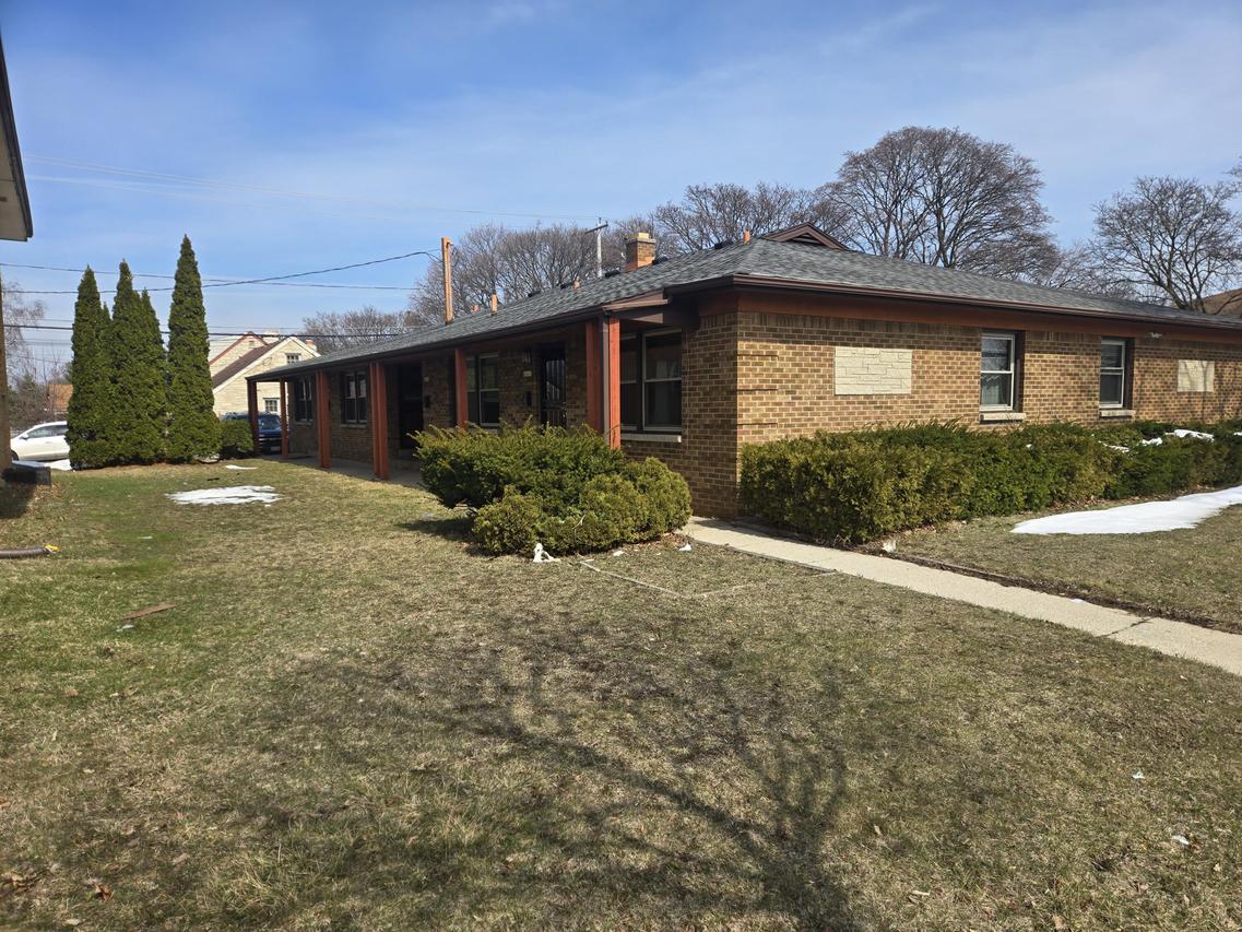 4810 N 66th St, Milwaukee, WI 53218