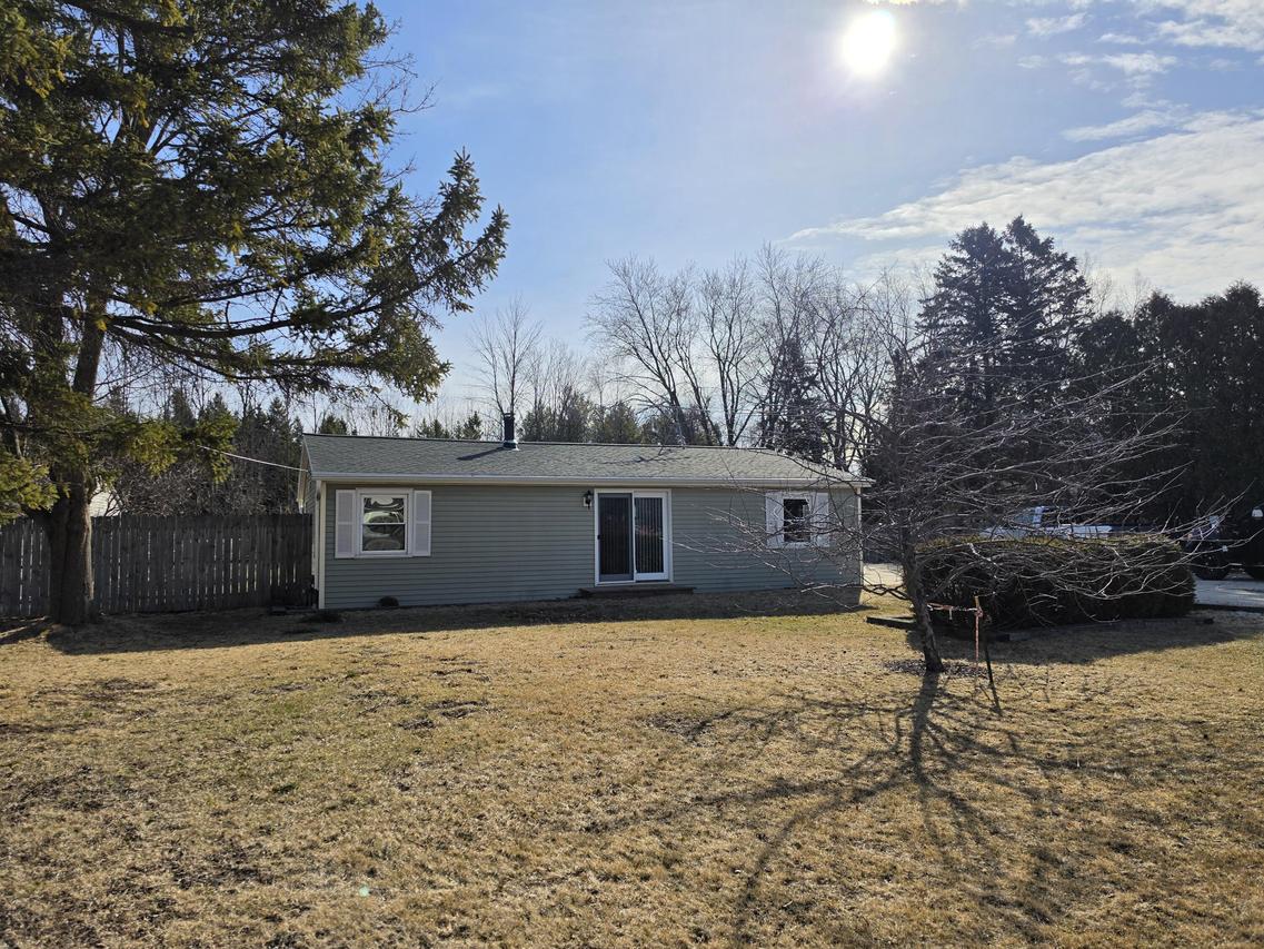 4827 County Highway Cr -, Newton, WI 54220