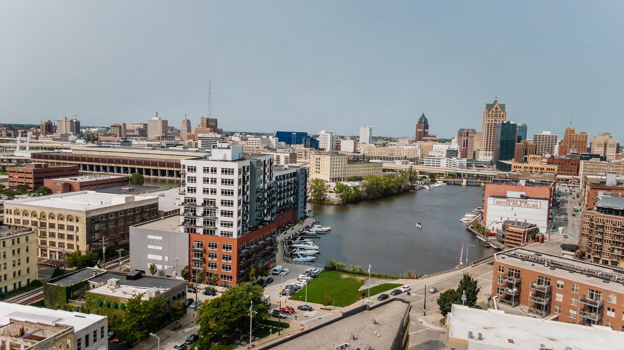 106 W Seeboth St #510, Milwaukee, WI 53204