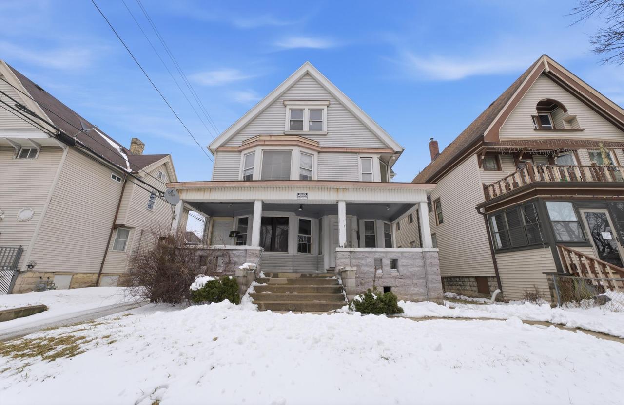 434 N 32nd St #436, Milwaukee, WI 53208