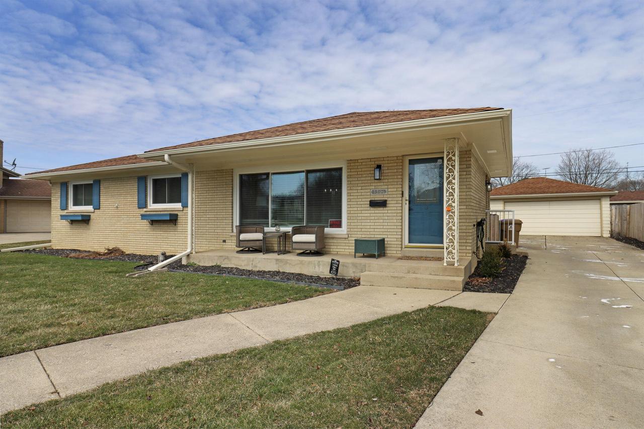 3506 87th Pl, Kenosha, WI 53142