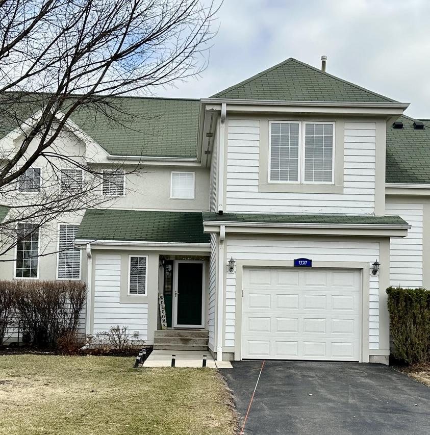 1737 Woodland Dr #12-39, Geneva, WI 53147